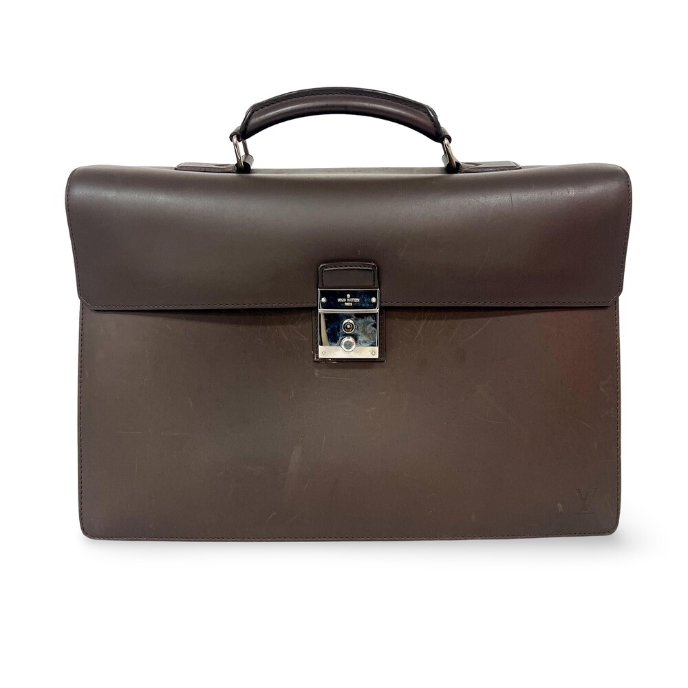 Louis Vuitton Neo Robusto 1 Taiga Leather